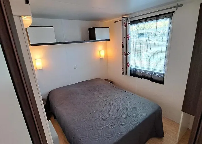 Camping Mobile à Louer Les Sables D'olonne - Vendée *